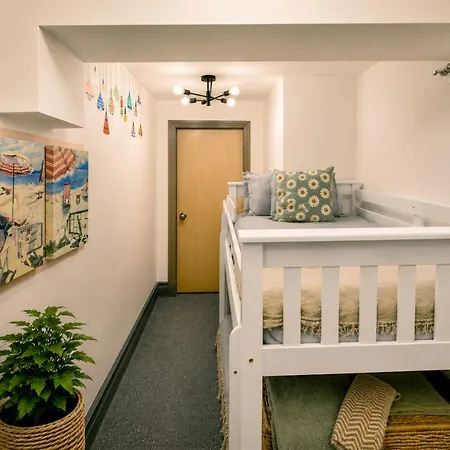 Appartamento The Courtyard By Roccos Retreats With Free Parking And Own Entrance